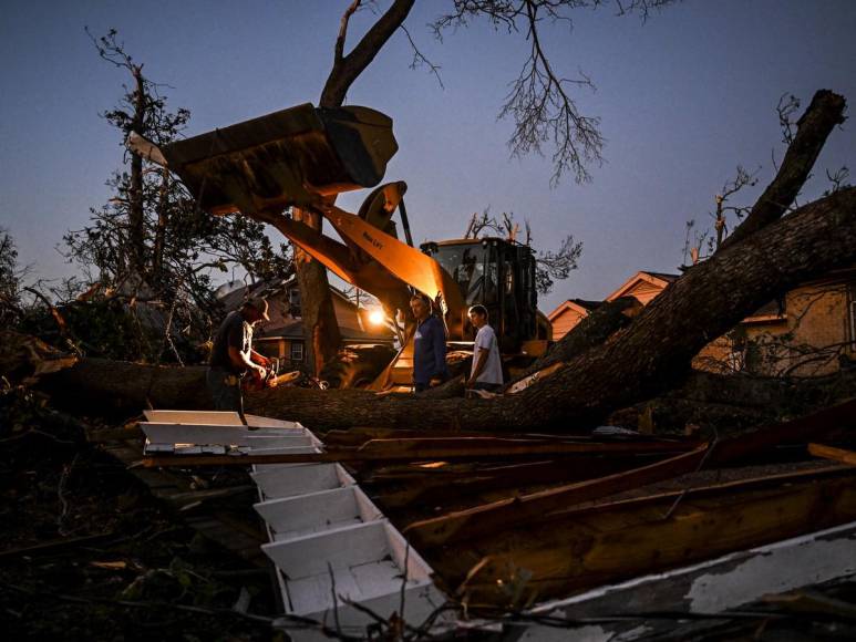 Impactantes fotos que muestran la destrucción causada por tornados en Misisipi