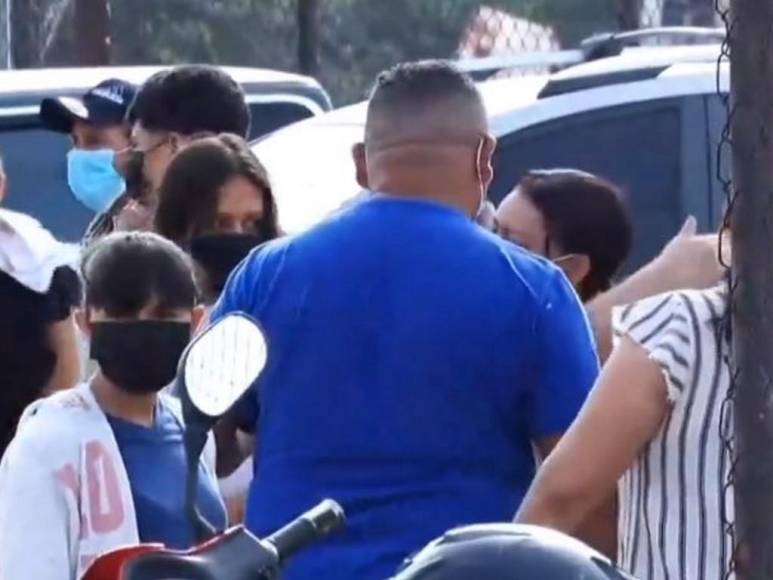 ¡Último adiós! Dolorosa llegada de cuerpos de hondureños que murieron en tráiler en Texas