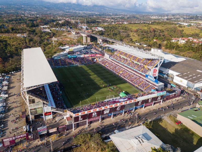 Moderno escenario y el cumplimiento de un gran sueño: Lo que debes saber del nuevo estadio del Olimpia