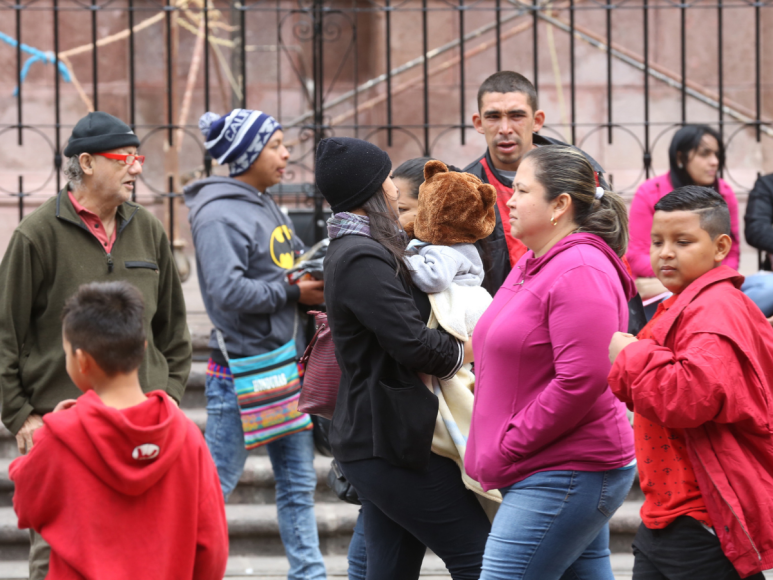 Cómo protegerse durante frente frío: Consejos y cuidados