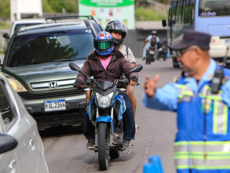 ¿Qué medidas están implementando las autoridades para la prevención de accidentes en moto?