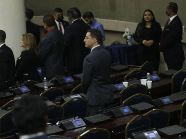 Ausencia del Partido Nacional, Argueta y Xiomara, marcaron instalación de la segunda legislatura