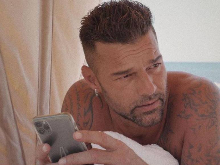 ¿Quién es Dennis Sánchez, el sobrino de Ricky Martin que lo demandó por violencia doméstica?