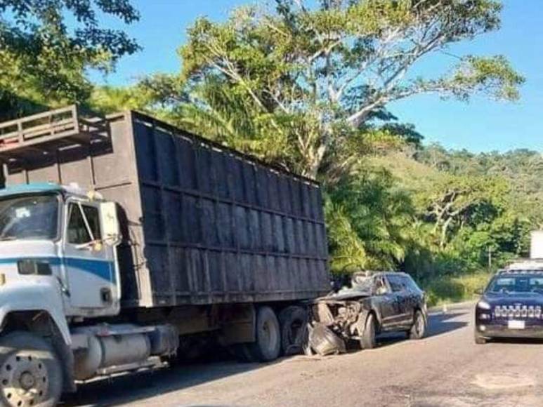 Dos niños y tres mujeres, las víctimas del brutal choque en el Triunfo de la Cruz