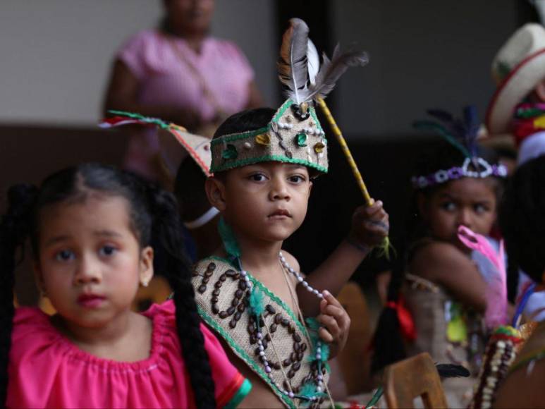 Día del cacique Lempira: elección de la india bonita y bailes folclóricos en escuelas de la capital