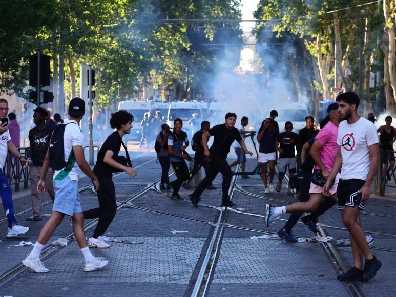 Violencia en Francia: disturbios, jóvenes detenidos y despliegue policial por quinto día consecutivo