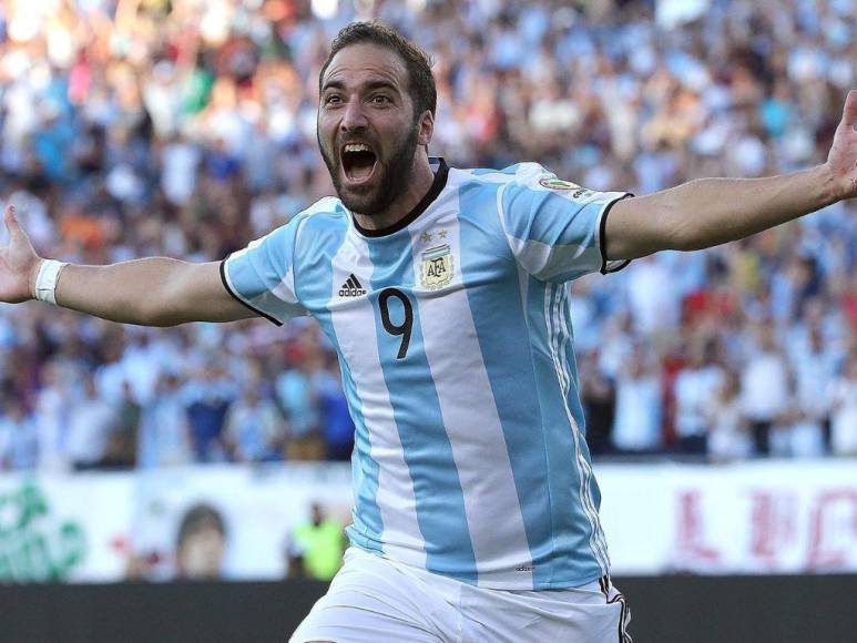 Un goleador con poco premio: Así fue la trayectoria futbolística de Gonzalo Higuaín