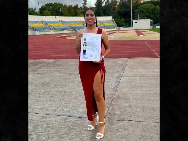 Madelinne Nieto, de graduarse en la UNAH a jugar con Honduras