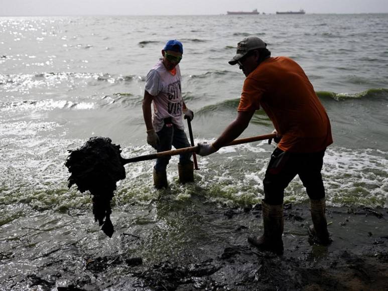 Lago de Maracaibo, de capital petrolera a símbolo de declive en Venezuela