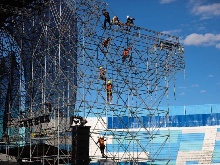 Ultiman detalles en el Estadio Nacional para concierto de Daddy Yankee en Tegucigalpa