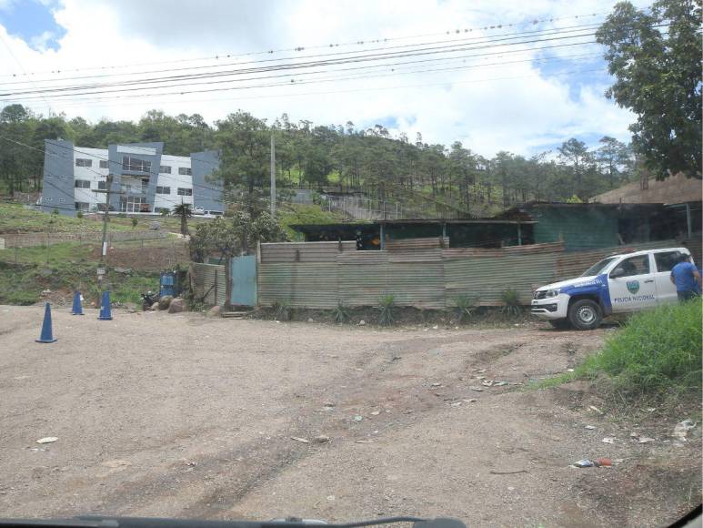 Las imágenes de la tardía intervención en la colonia Mirador de Oriente tras crimen de jóvenes