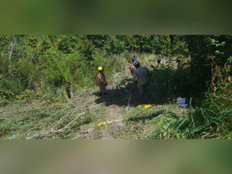 Lo que se sabe del fatal accidente que dejó dos muertos y casi una veintena de heridos en La Paz