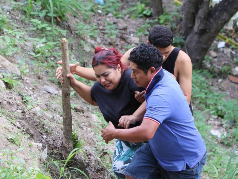 Conmoción en la colonia Venezuela: familiares identifican a adolescente encontrado muerto en la ribera de un río