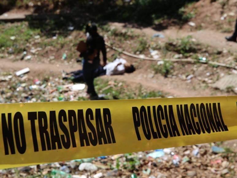 Escena del crimen: dos hombres son acribillados en la colonia Los Pinos