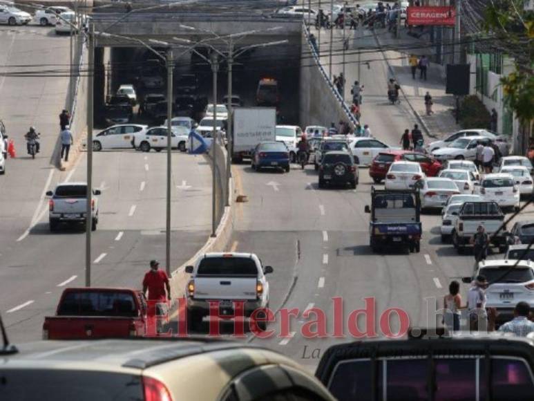 Las 25 imágenes que dejó el paro de transporte en Honduras