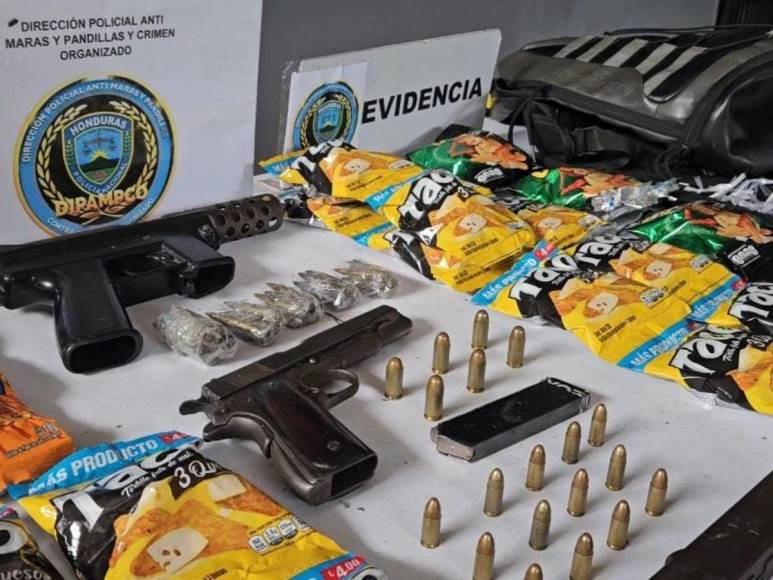 Con armas y drogas escondidas en bolsas de churros detienen a “Baby Skinny” y “El Eficaz”, pandilleros implicados en masacre de Choloma