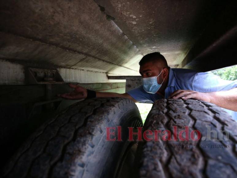 Enorme flota de cisternas en Alcaldía de Tegucigalpa evidencian abandono y descuido