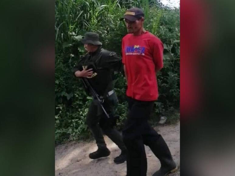 Joven envió foto de su asesino antes de morir y la comunidad lo lincha