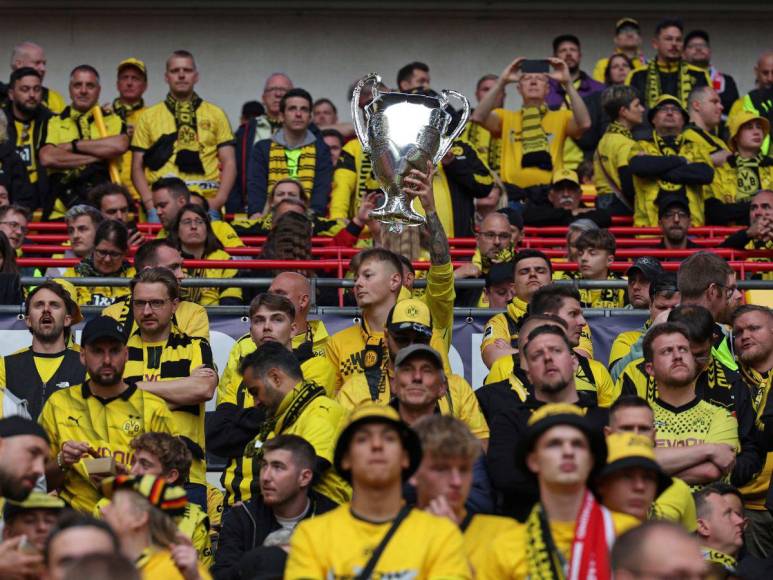 Invitados especiales y locura en la grada: ambiente en Wembley para la final de Champions