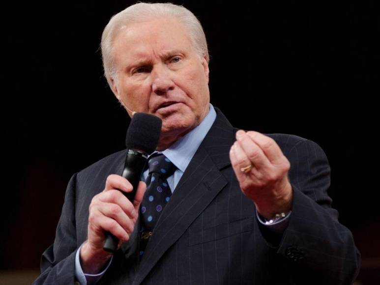 Jimmy Swaggart, el influyente pastor de EEUU que confesó sus pecados y lloró en TV