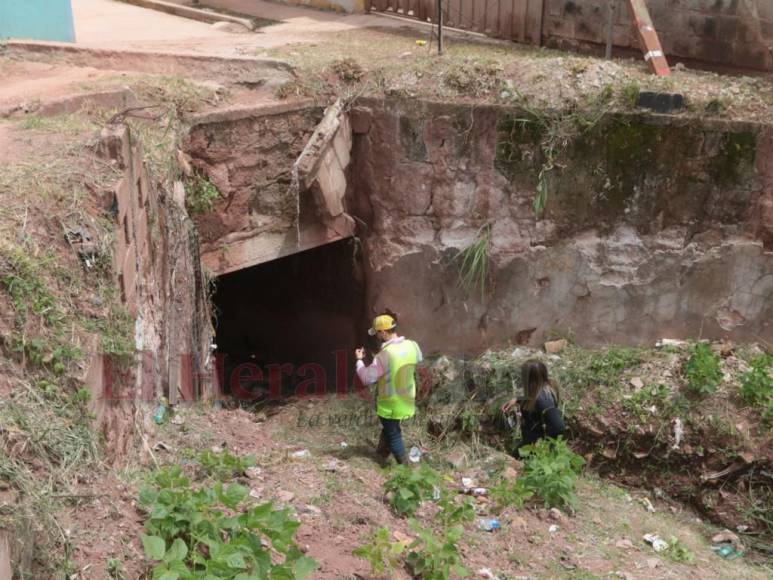 Así es la caja puente que tiene bajo amenaza de más socavones a Prados Universitarios (Fotos)