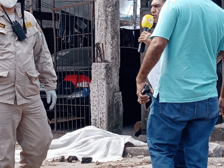 Imágenes del brutal choque de una rastra en El Carrizal; hay dos muertos