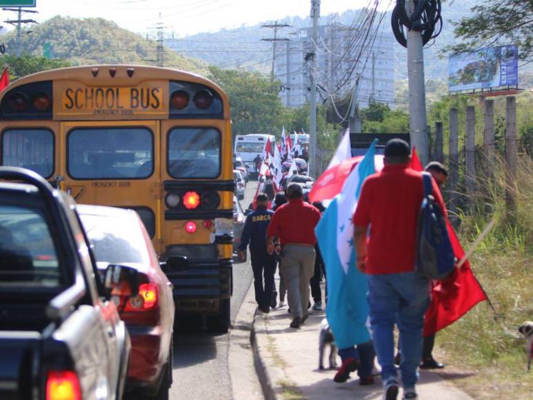 Así se movilizaron los simpatizantes de Libre en segundo aniversario de gobierno