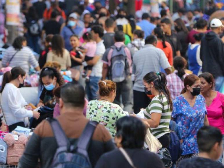 El movimiento comercial que deja la temporada navideña en el Paseo Liquidambar de la capital