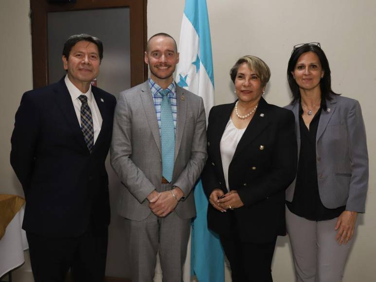 Celebran día del egresado del Centro de Estudios Hemisféricos de Defensa