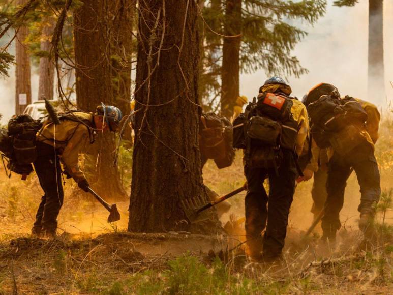 Imágenes del incendio catastrófico que arrasa el norte de California, EUA