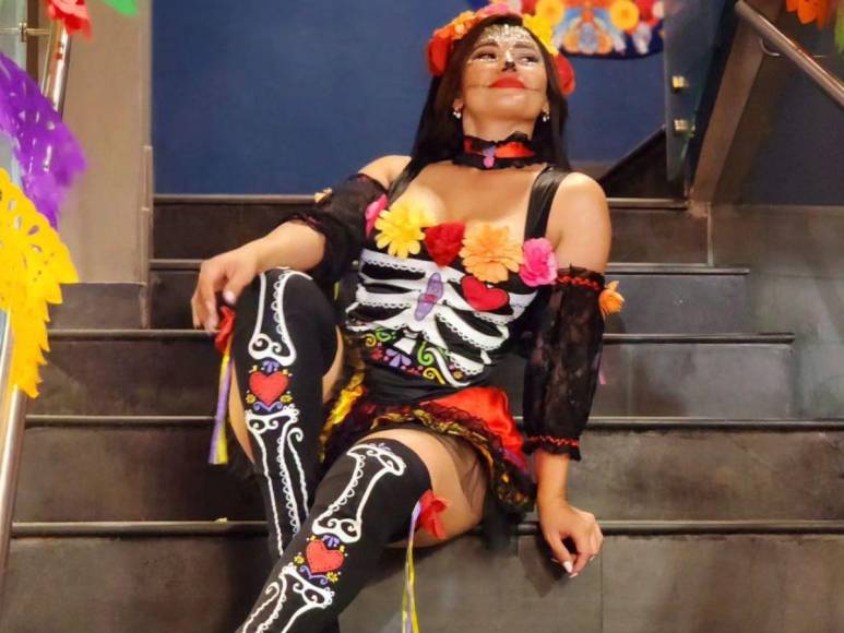 Milagro Flores se vuelve “Catrina” y deslumbra con su transformación