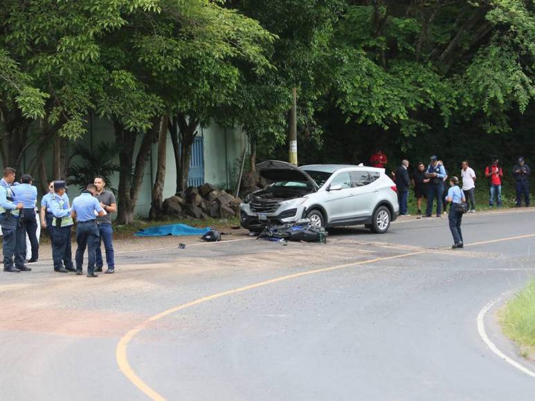 Doloroso momento: familia llega a reconocer a joven que murió en accidente salida a Valle de Ángeles