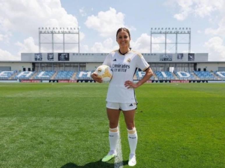 Ellas son las 20 nominadas más bellas del Balón de Oro femenino