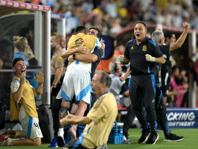 Abrazos y emotivas despedidas: el festejo de Argentina, bicampeón de Copa América