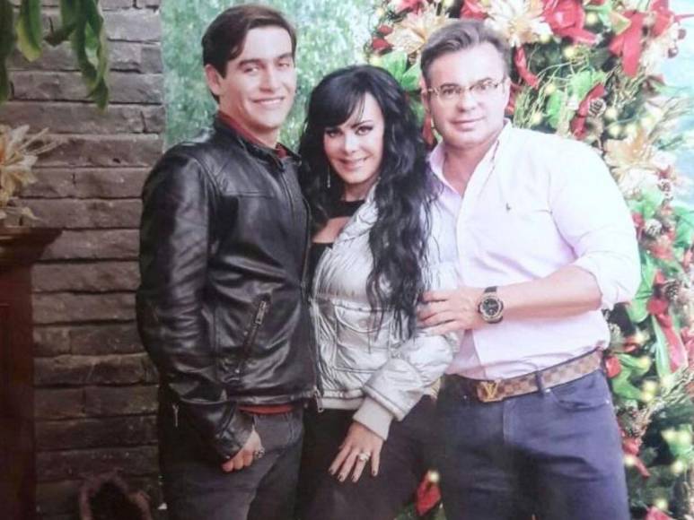 Maribel Guardia habló, por “llamada” espiritual, con su hijo fallecido: Esto le dijo