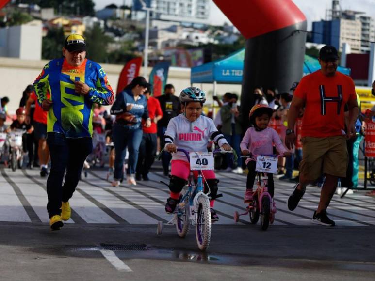 Con sonrisas y mucho ánimo, así arranca Vuelta Infantil en su categoría de 2 a 4 años