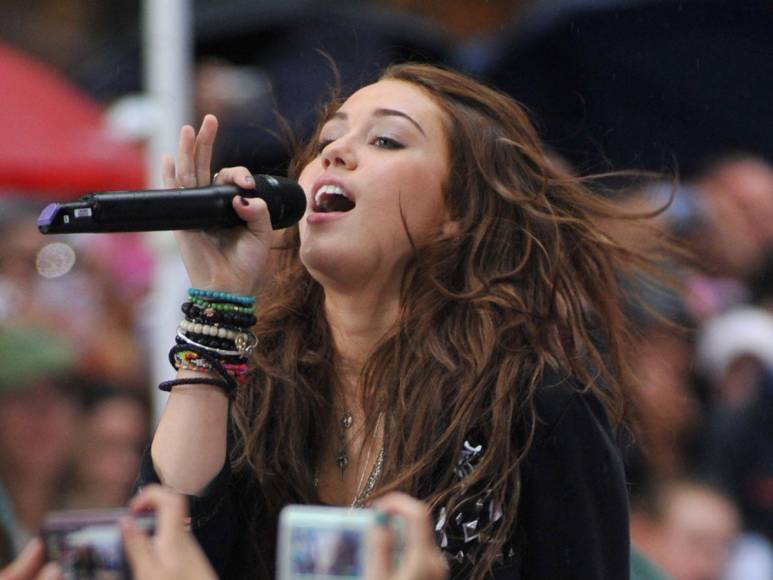 Evolución de Miley Cyrus: De Hannah Montana a eterna leyenda pop