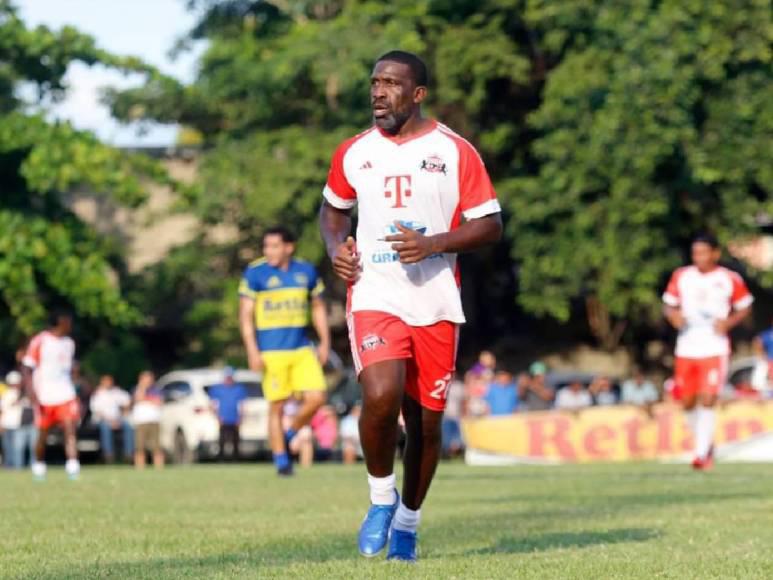 Así es la vida de Hendry Thomas tras su retiro del fútbol profesional