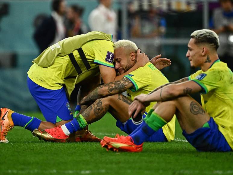 El dolor de Neymar tras la derrota de Brasil ante Croacia