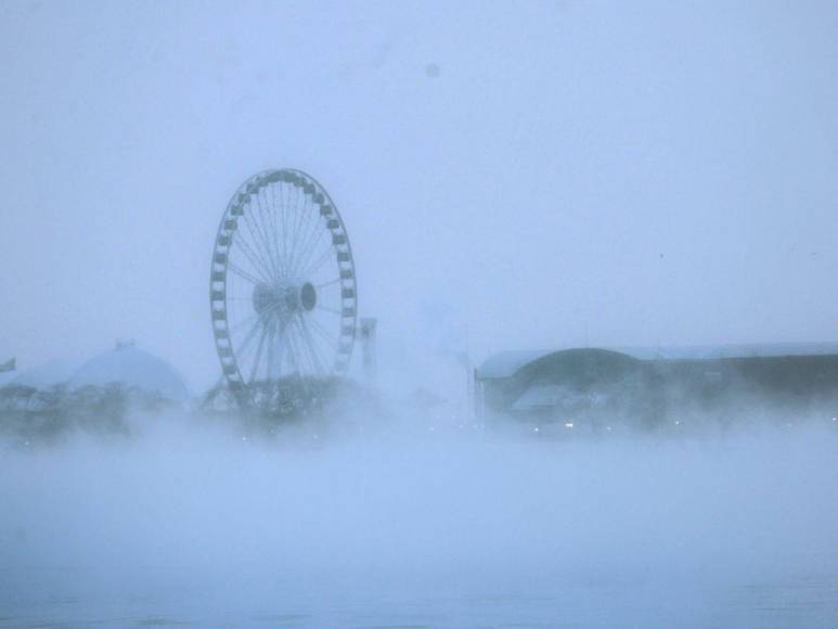 Muertos, apagones y vuelos cancelados: estragos de la tormenta de nieve en EE UU