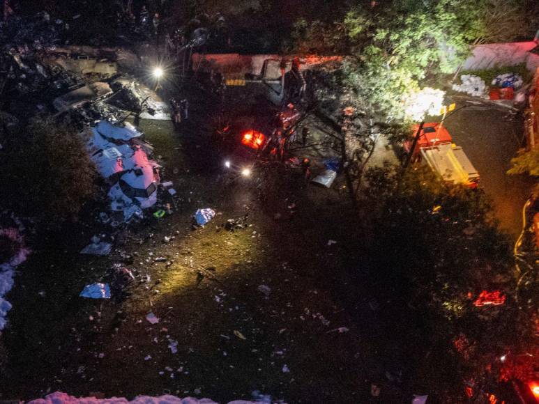 “Miré al cielo y vi que caía en picada”: Testigos relatan tragedia aérea en Brasil