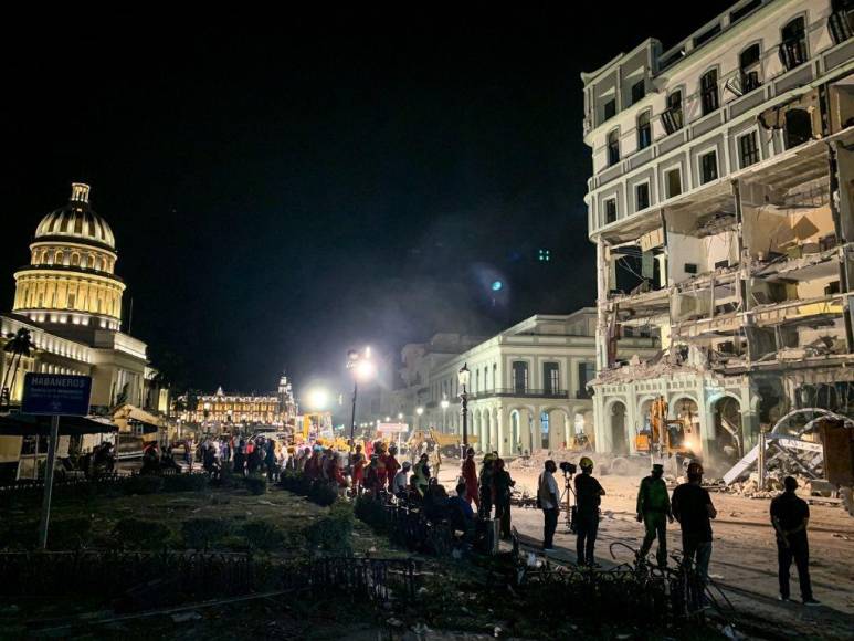 Las impactantes imágenes tras la explosión del hotel Saratoga en Cuba