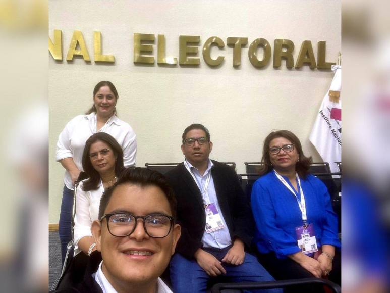 Políticos y funcionarios hondureños presentes en las elecciones de México