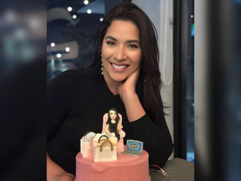 Entre regalos, lágrimas y risas: así celebró sus 29 años Carolina Lanza, la bella presentadora de HCH