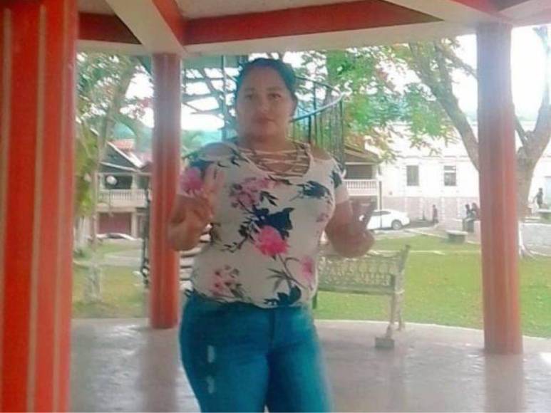 Semienterrado encuentran el cadáver de una mujer en Santa Bárbara