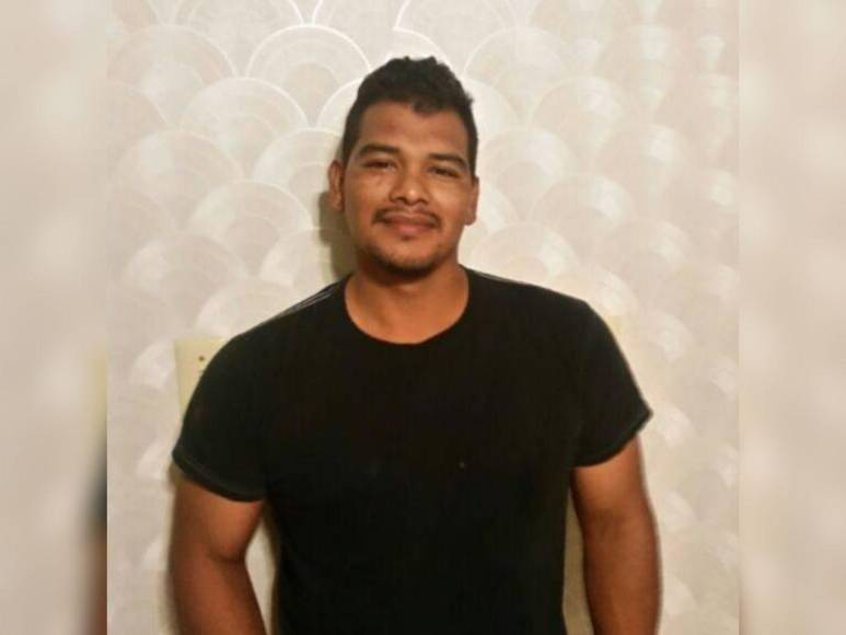 Hondureño muere mientras amenazaba a su expareja en Oklahoma; su amigo le disparó