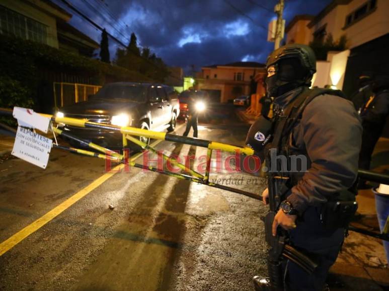 Helicóptero, carros blindados y 600 policías resguardan la vivienda de JOH (FOTOS)