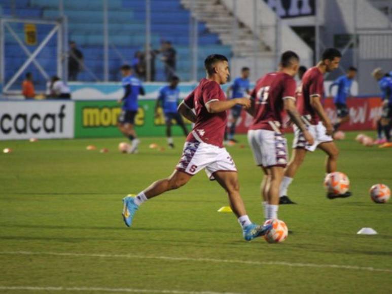 El caluroso ambiente para el Motagua vs Saprissa en Tegucigalpa