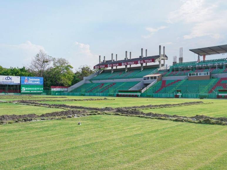 Marathón sorprende con reparación de cancha del estadio Yankel Rosenthal