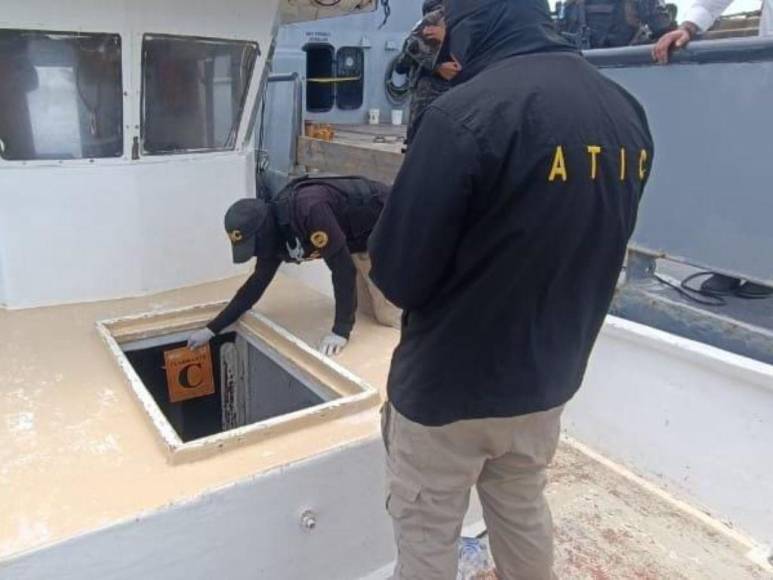 ¡Intentaron tirarla al mar! Así fue la incautación de 324 kilos de cocaína en Caribe hondureño